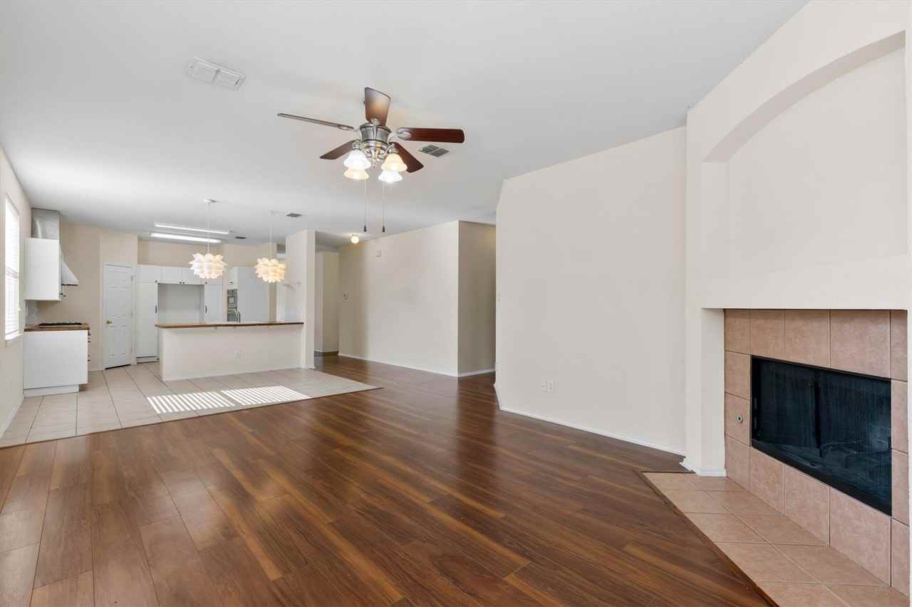 3101 Paradise Valley Dr - Photo 5 of 23
