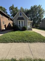 featured image of 905 W Main St #1