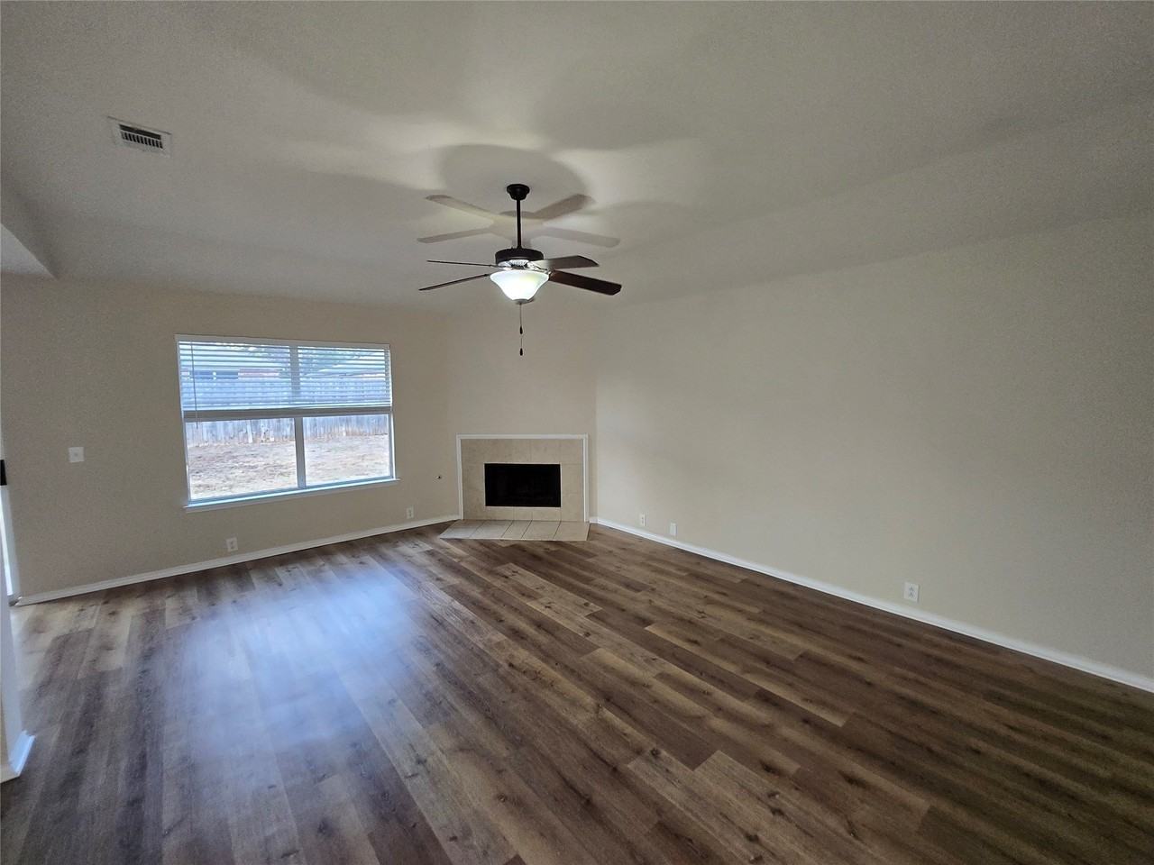 1441 Trading Post Dr - Photo 3 of 27