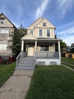 featured image of 1515 E 81st St #1