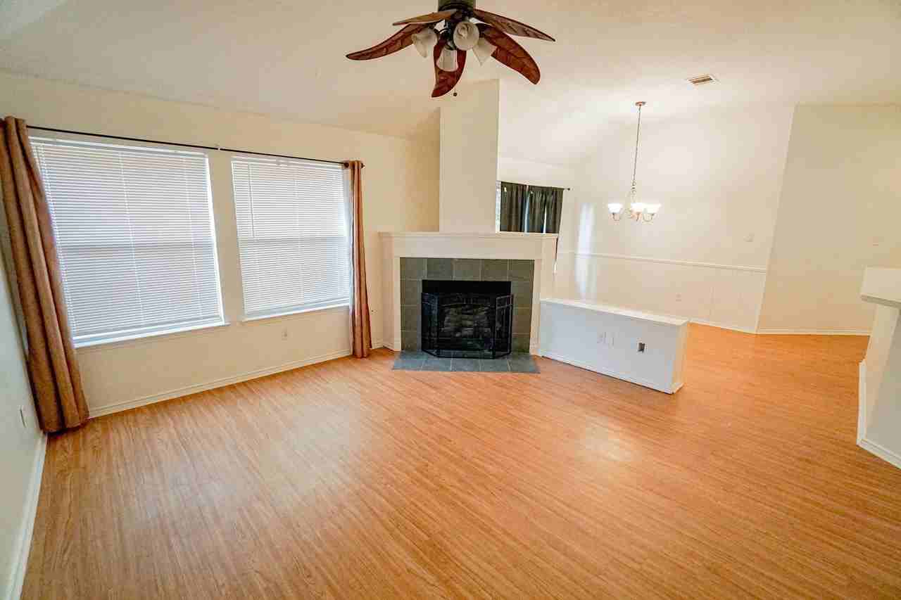 933 Blossomwood Ct - Photo 7 of 23