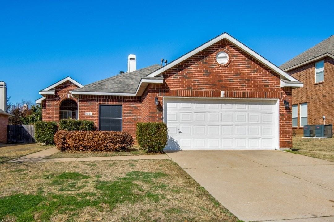 5121 Timber Park Dr - Photo 2 of 25