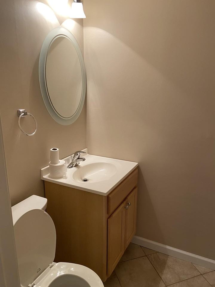 127 Creekside Dr #127 - Photo 5 of 7