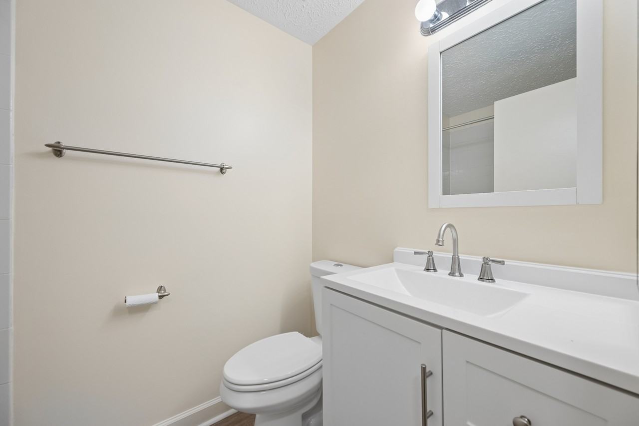 501 Heather Ridge Dr #D - Photo 7 of 11