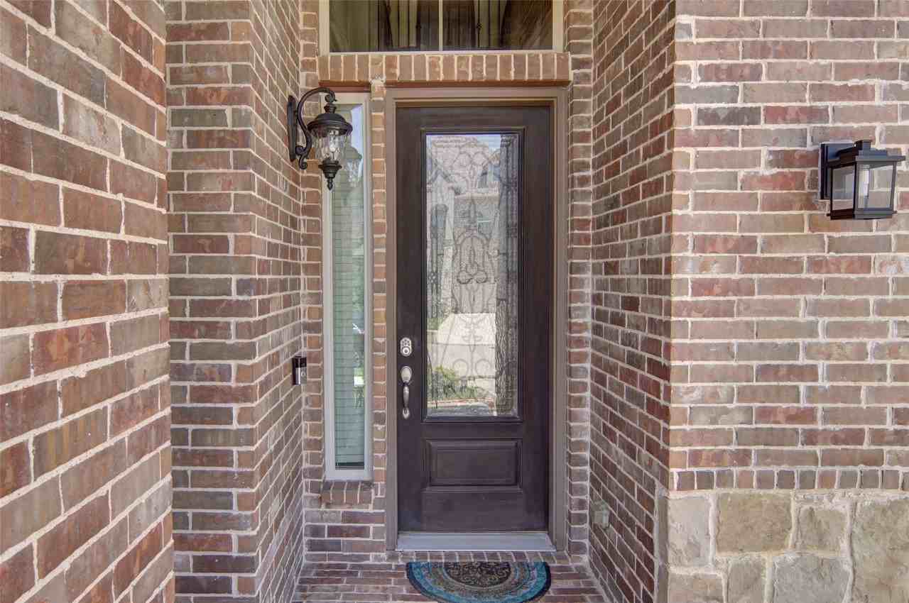 9828 Tule Lake Rd - Photo 4 of 37