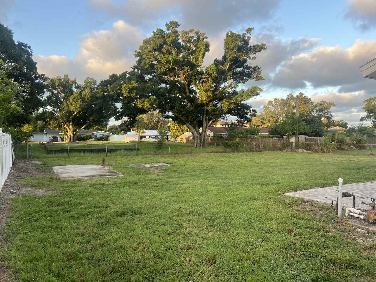 2238 Oak Terrace - Photo 3 of 10