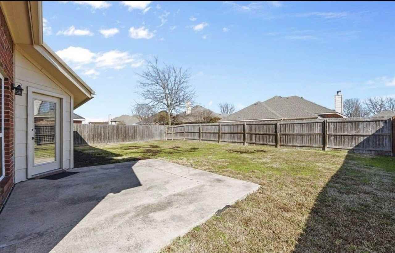 140 Magnolia Ln - Photo 7 of 7