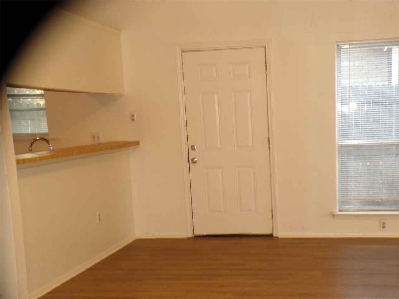 1464 Brook Meadow Cir - Photo 2 of 10