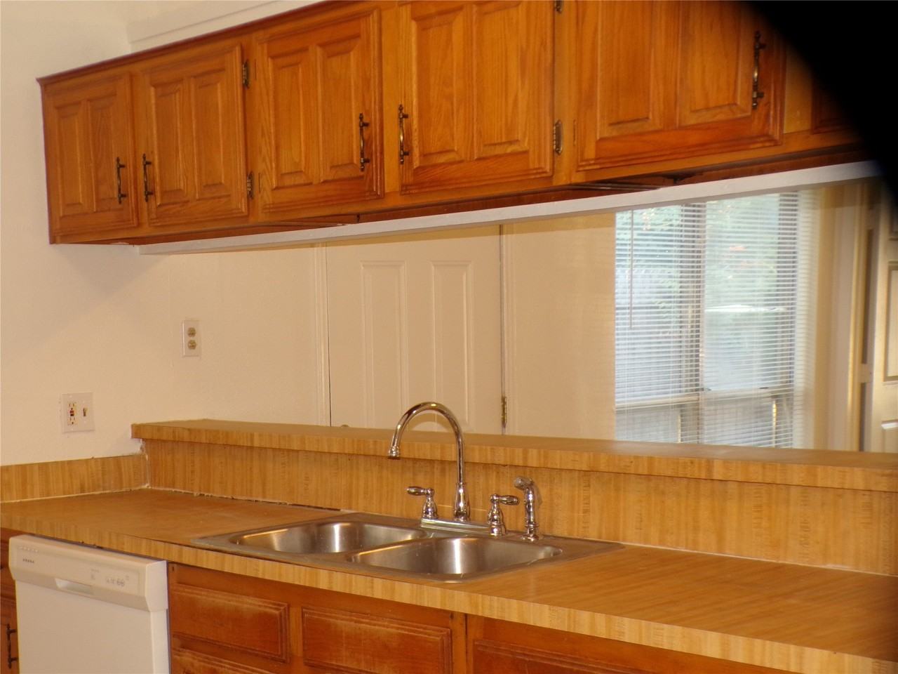 1464 Brook Meadow Cir - Photo 4 of 10