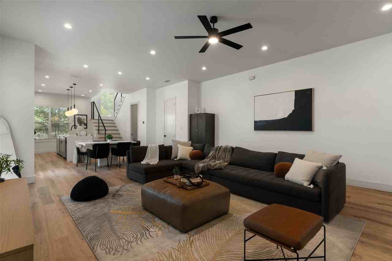 2513 N Winnetka Ave - Photo 5 of 39