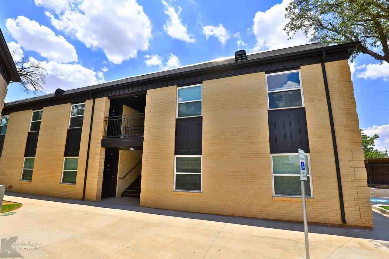 2800 Sayles Blvd #02A - Photo 2 of 24