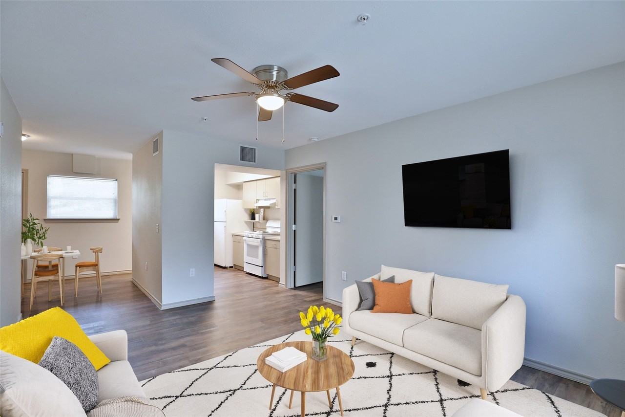 2800 Sayles Blvd #02A - Photo 7 of 24