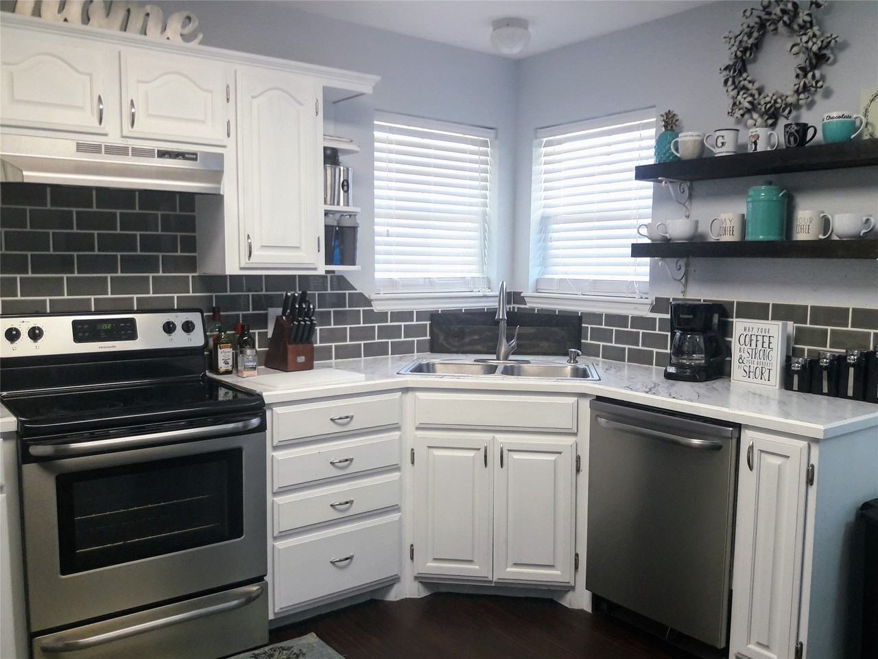 3517 Mistletoe Ct - Photo 4 of 15