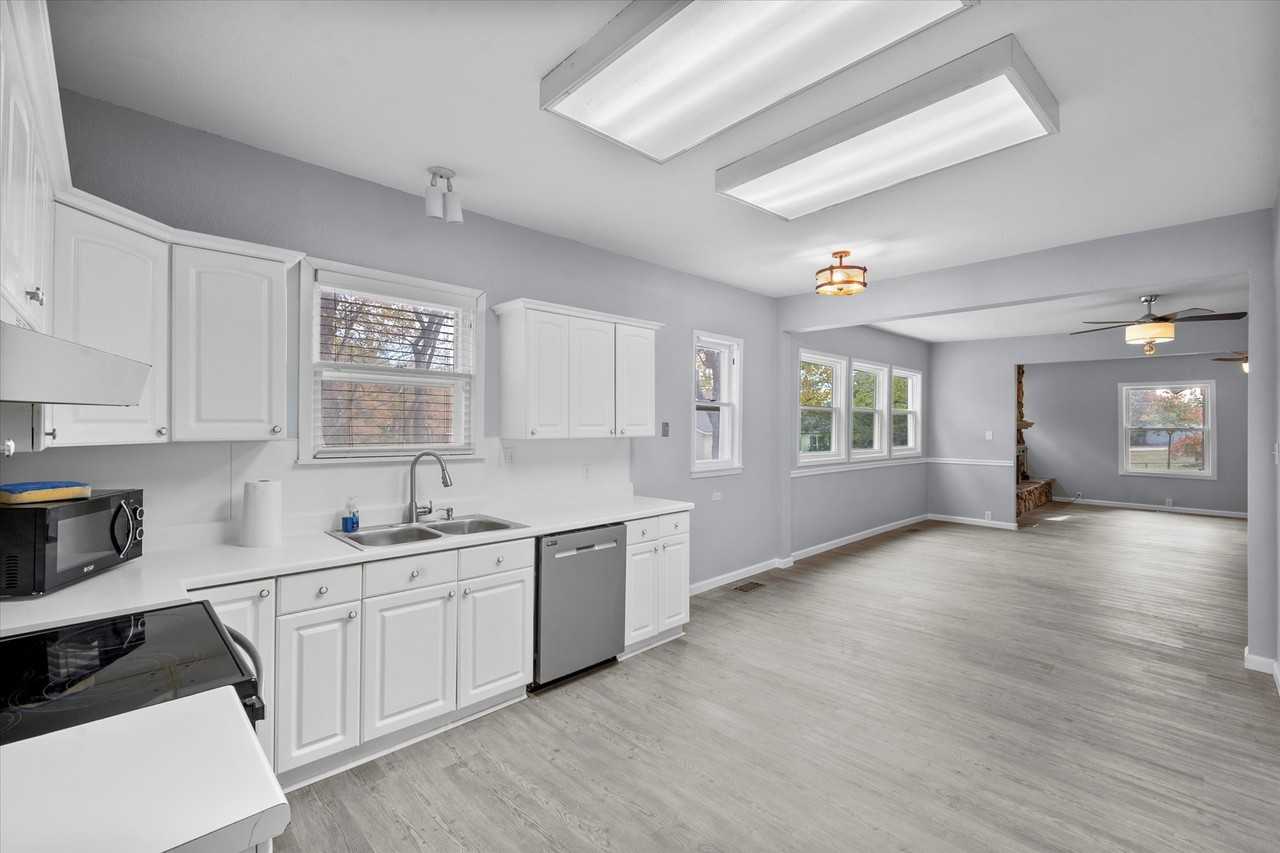 3815 Lucy Trimble Rd - Photo 7 of 37