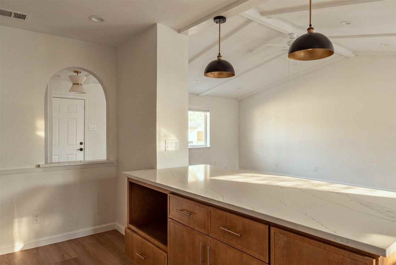 3509 Wildwood Cir - Photo 5 of 25