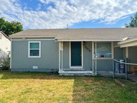 1806 Nw Ozmun Ave - Photo 1 of 1