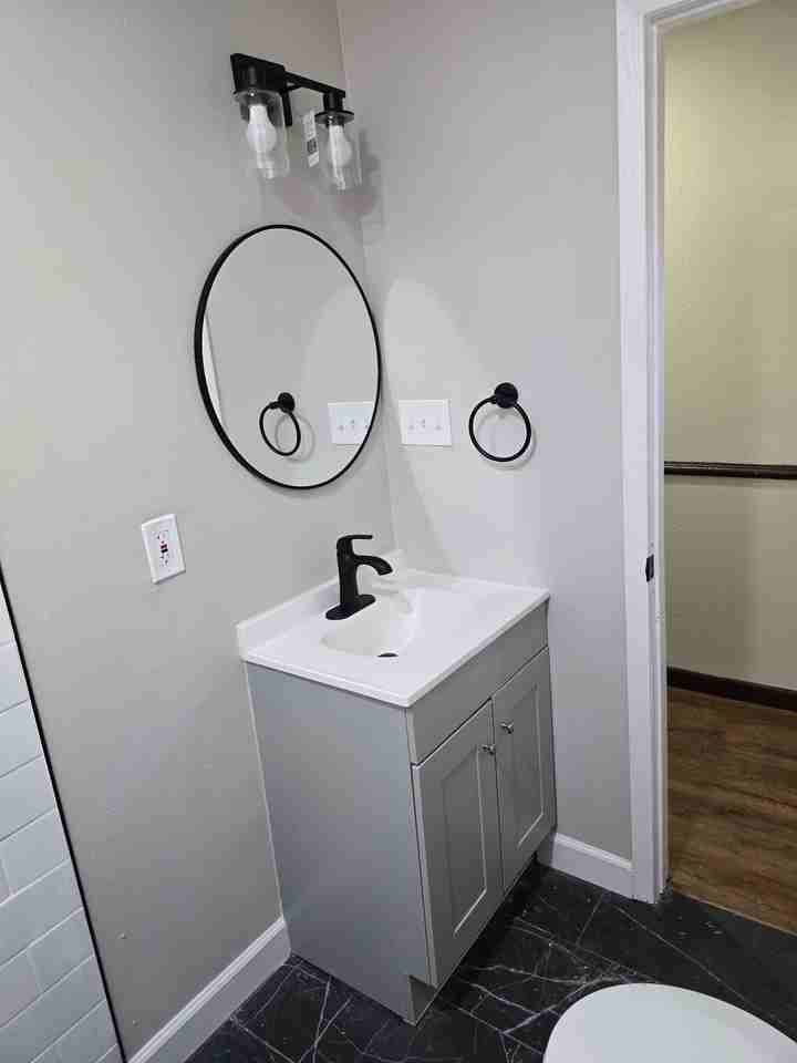 412 Smith Row #1 - Photo 7 of 13