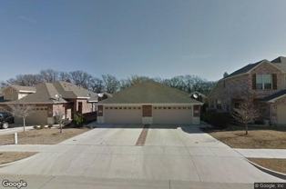 1426 Ravenwood Dr - Photo 1 of 1