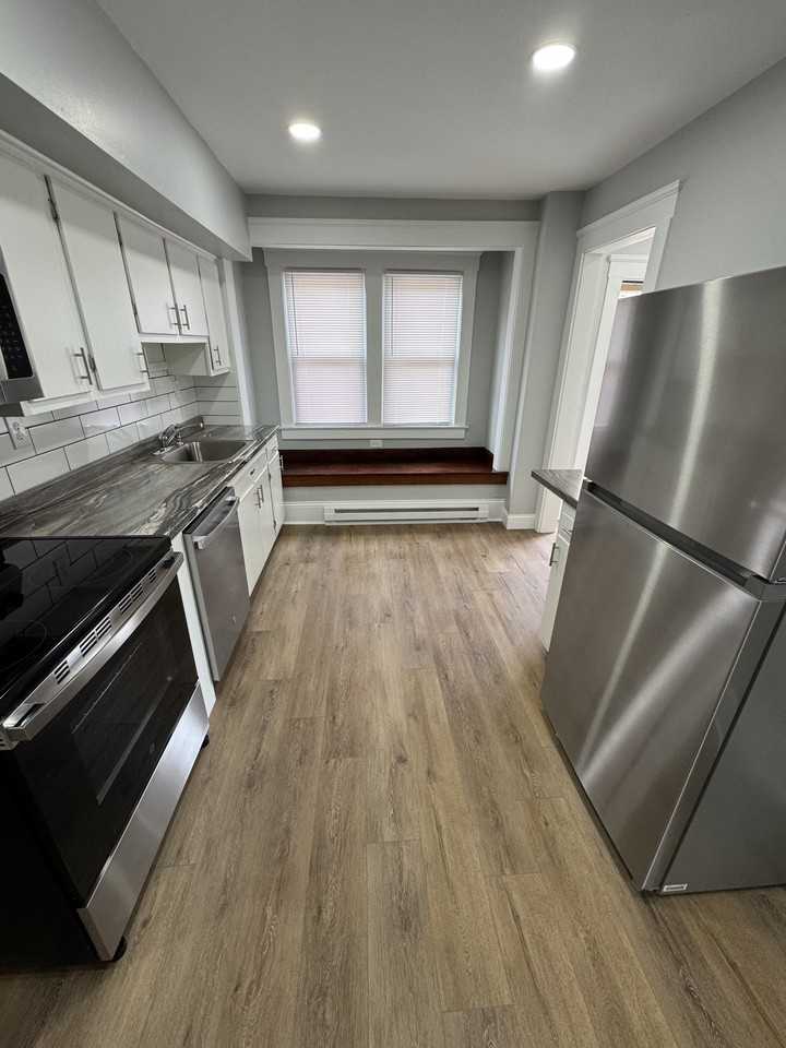 19 Elm St #2 - Photo 2 of 8