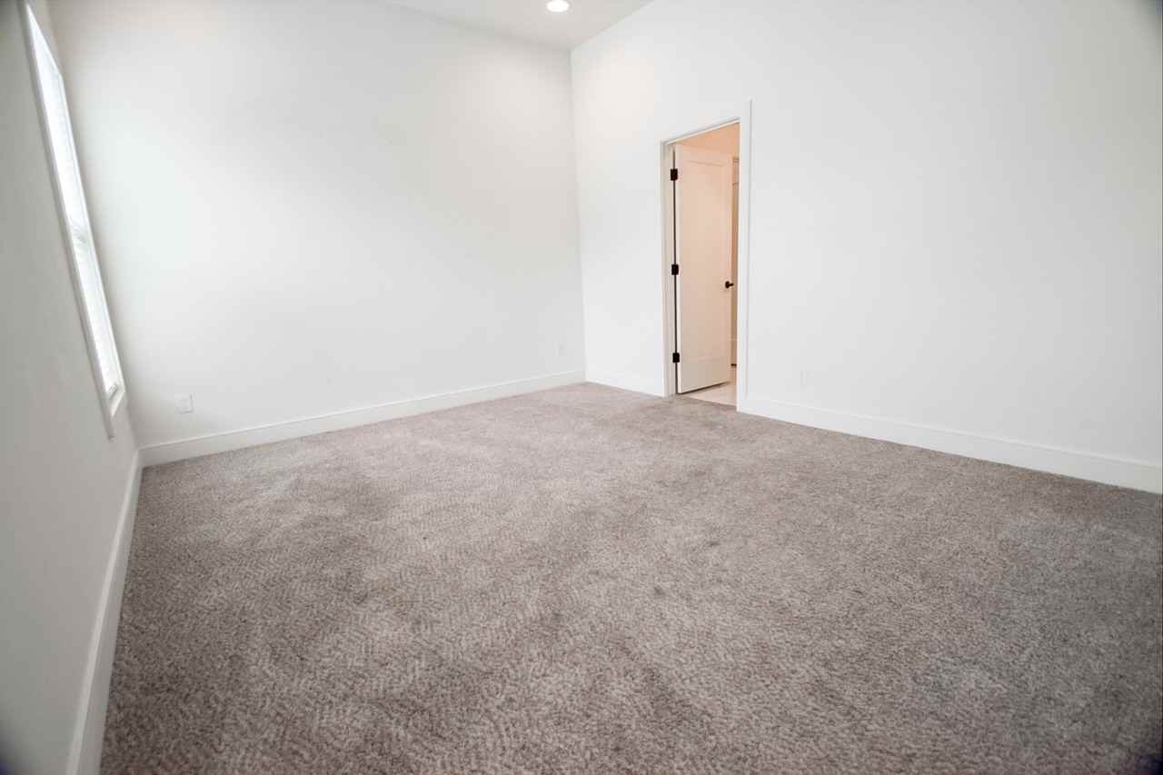 311 E Martin Luther King Jr Blvd #1 - Photo 6 of 19