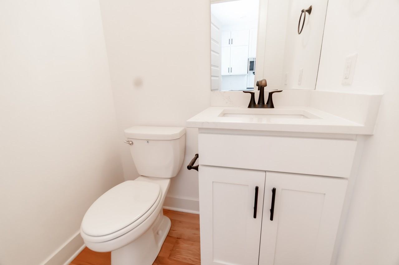 1623 W Stone St #1 - Photo 6 of 14