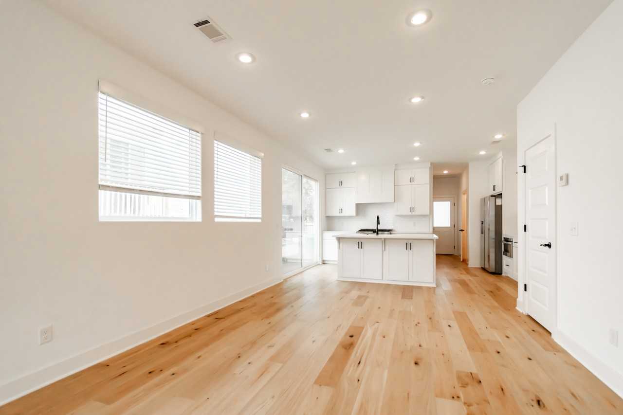 1618 S Duncan Ave #1 - Photo 7 of 21