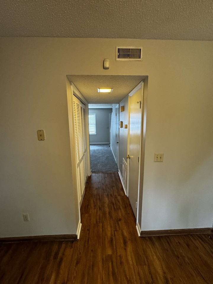 11 Althea Cir #1 - Photo 7 of 18