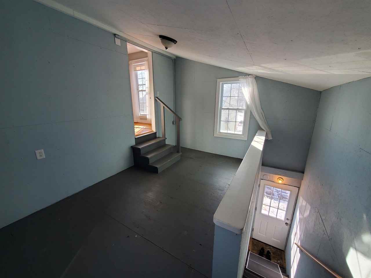 91 1st St #3 - Photo 2 of 11