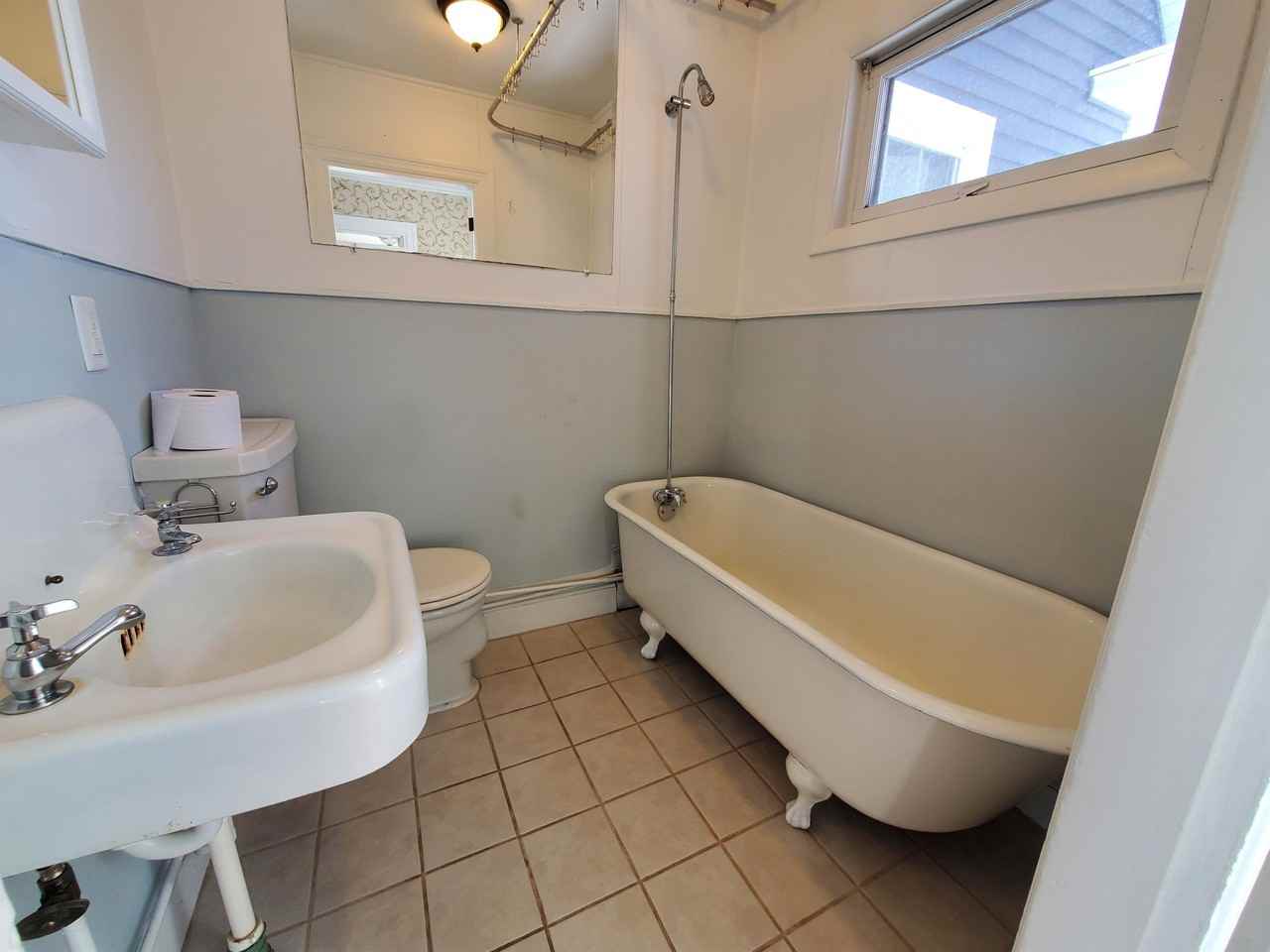 91 1st St #3 - Photo 7 of 11