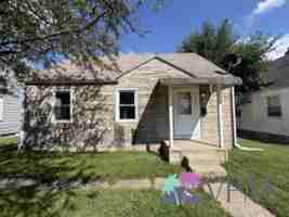 featured image of 1306 N Kaley St #1