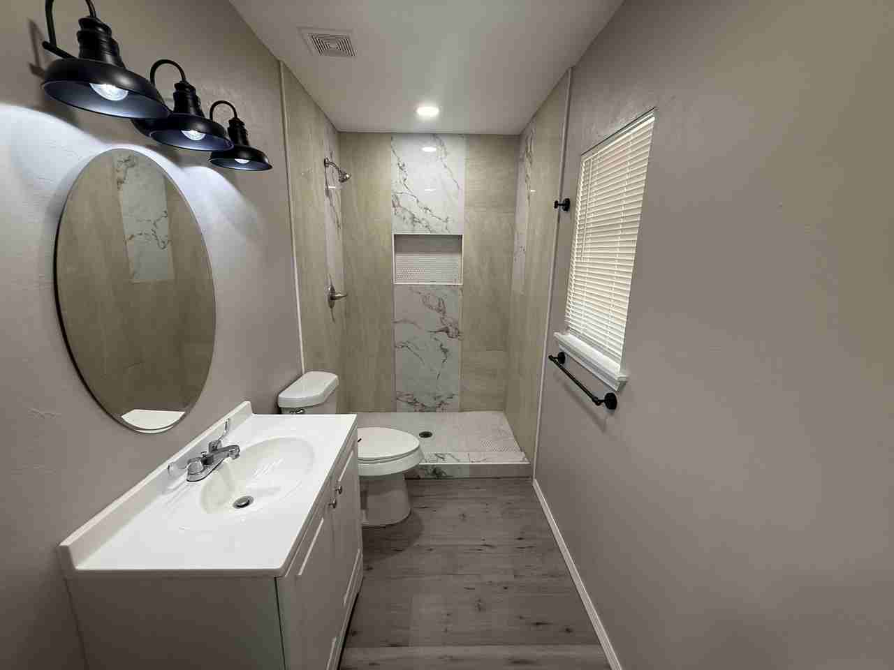 810 W 2nd St #1 - Photo 2 of 10