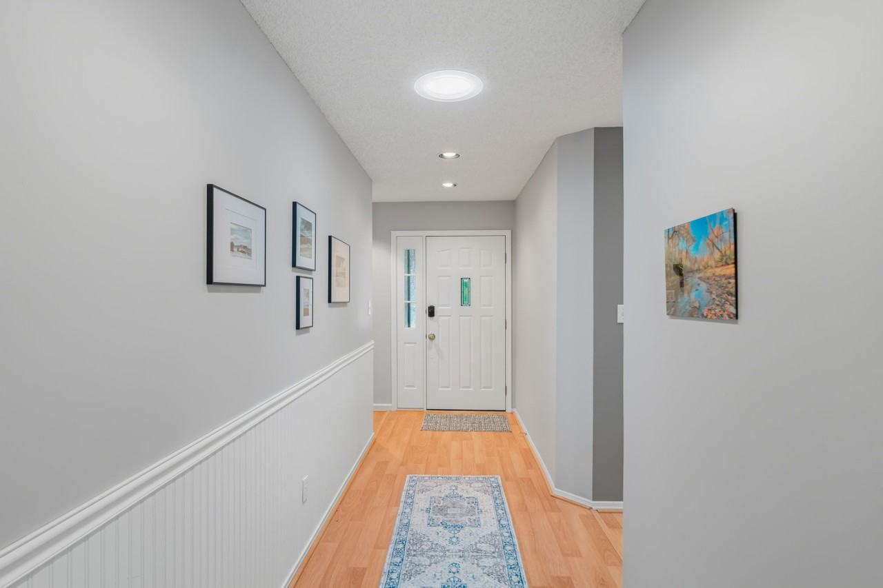 260 Chuniloti Way #1 - Photo 4 of 33