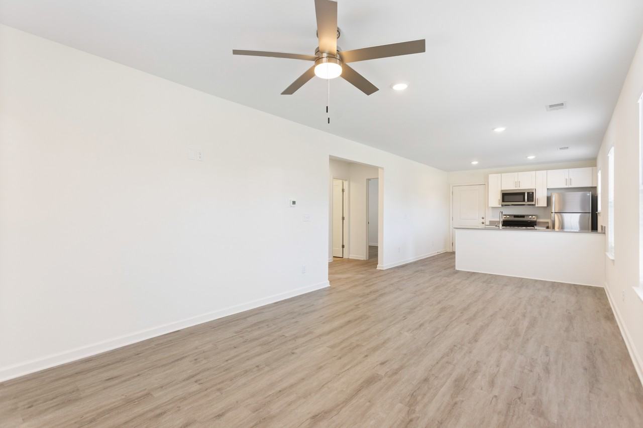 714 Taylor St #C - Photo 5 of 11
