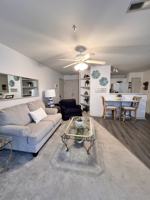 featured image of 711 Rivertree Ln #1