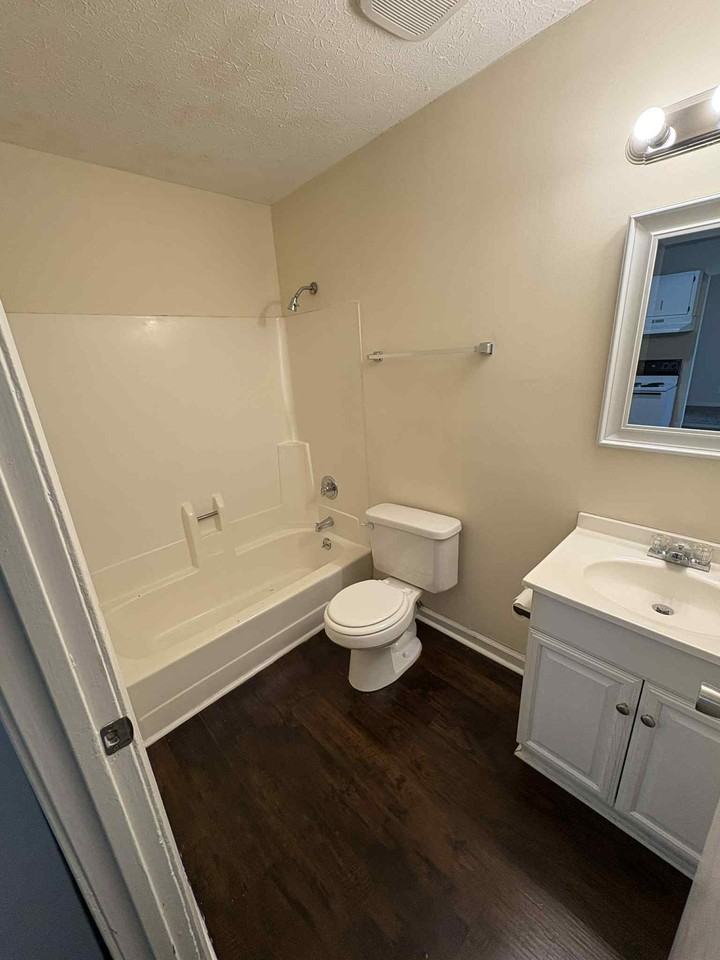 1621 Flanigan Ct #C - Photo 6 of 21