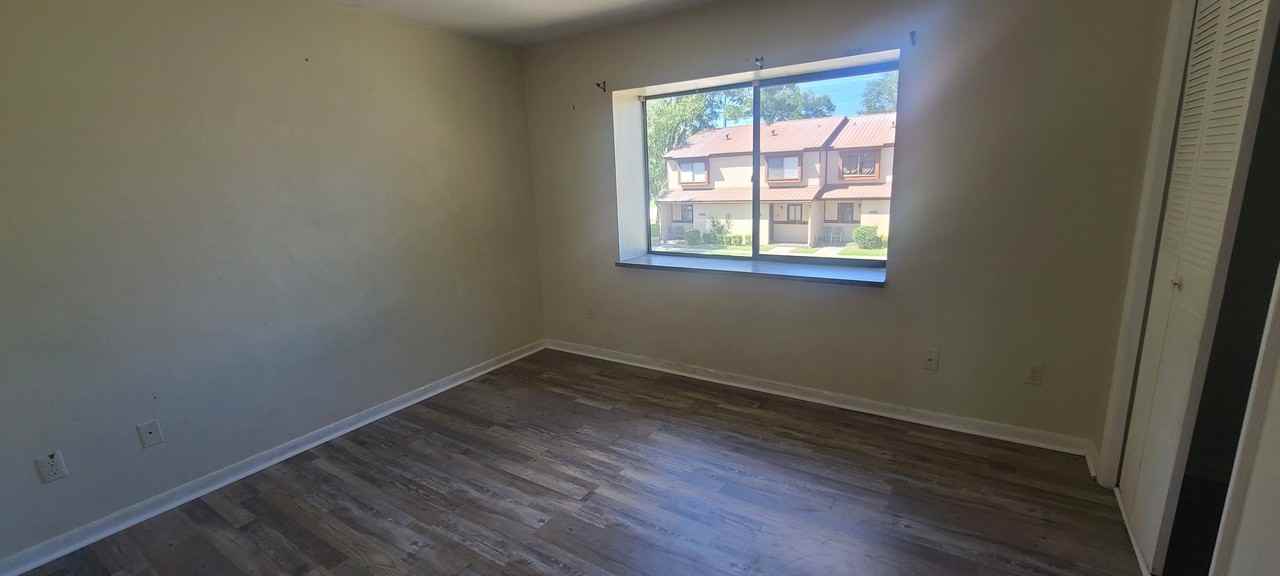 3629 Ne 19th Pl #1 - Photo 2 of 3