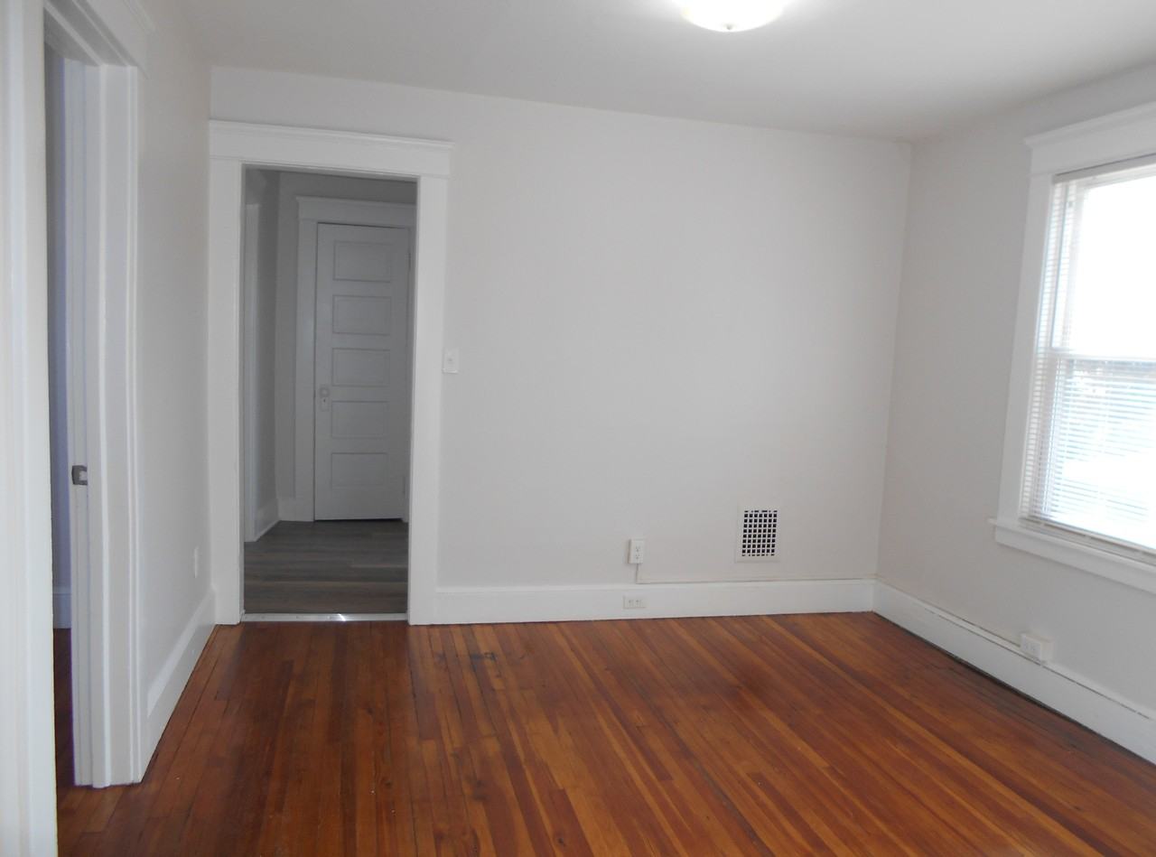 53 Anthony St #3 - Photo 4 of 11