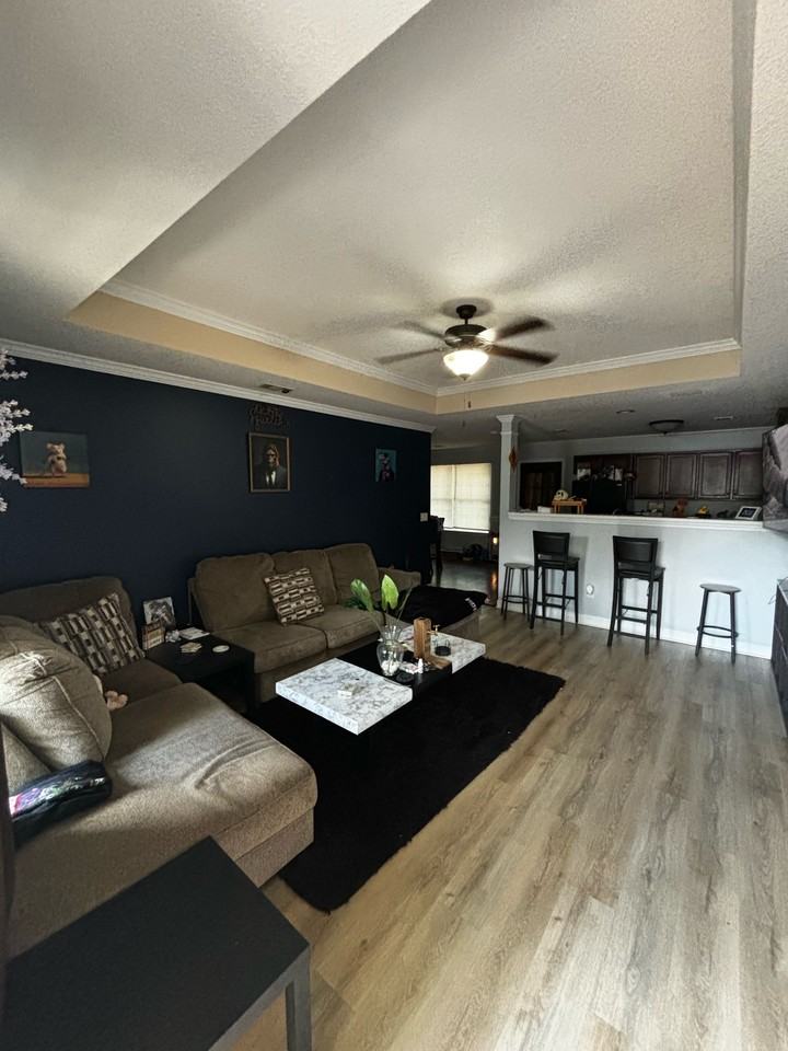 221 Guyett Ave #1 - Photo 3 of 19