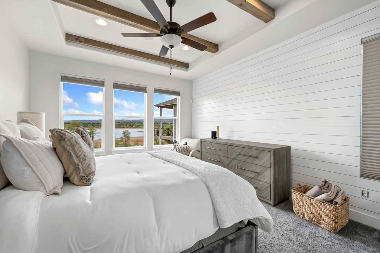 4422 Martinson Dr #1 - Photo 5 of 19