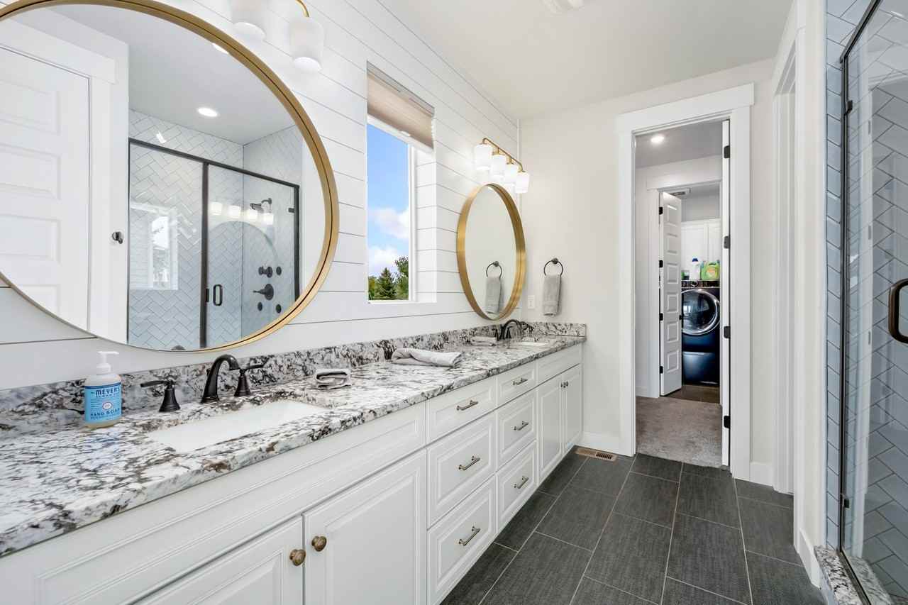 4422 Martinson Dr #1 - Photo 6 of 19