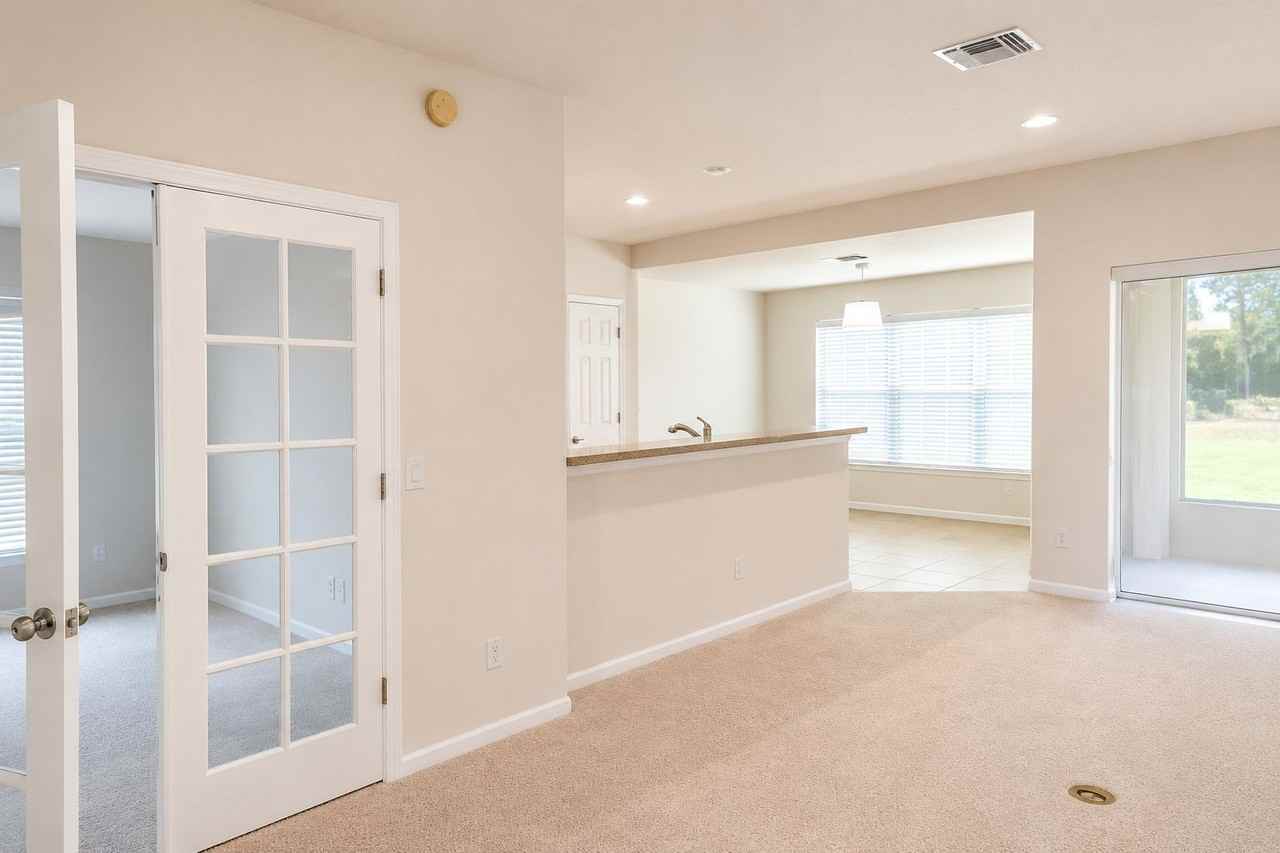 5325 Sw 42nd Pl #1 - Photo 2 of 9