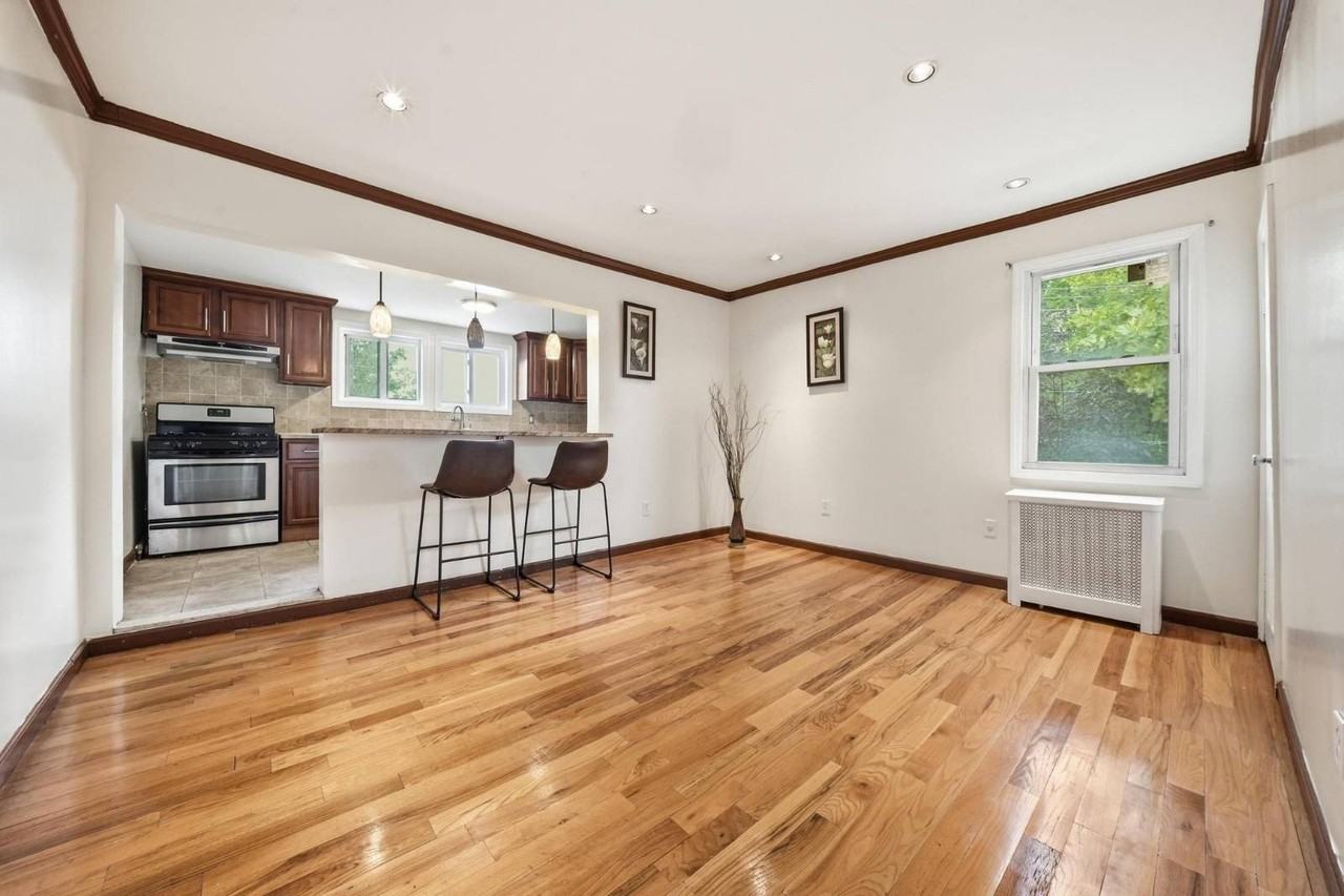 20904 111th Ave #2 - Photo 5 of 20