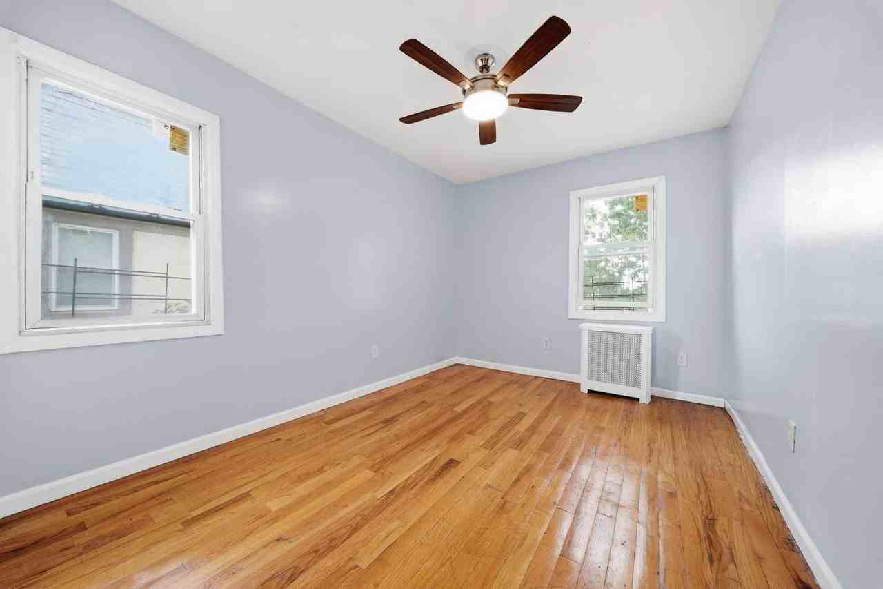 20904 111th Ave #2 - Photo 7 of 20