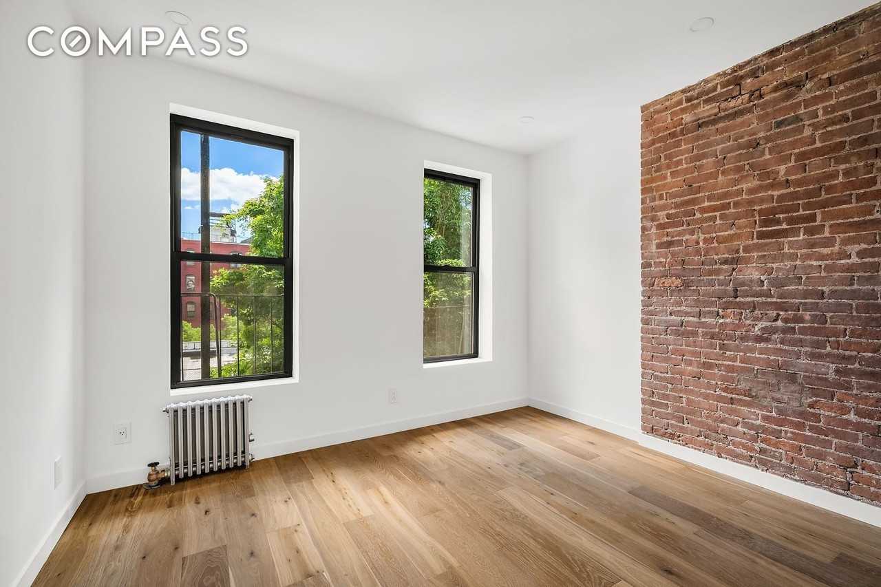 147 Sullivan St #5B - Photo 4 of 8