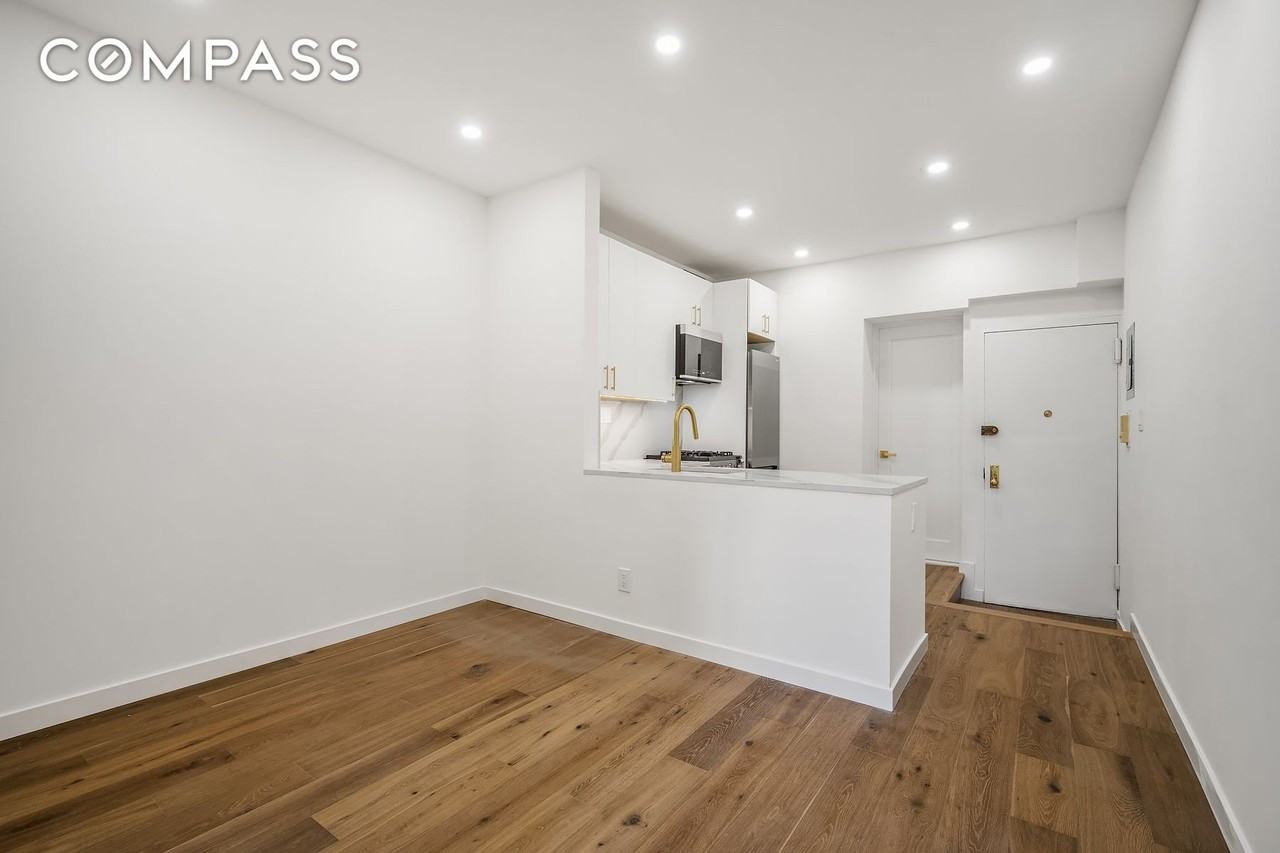 147 Sullivan St #5B - Photo 5 of 8
