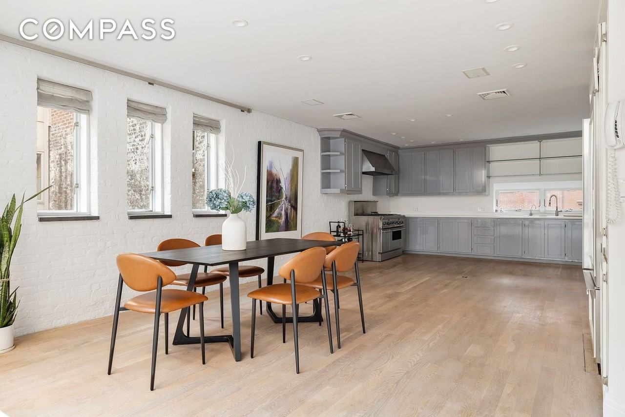 48 Bank St #1 - Photo 5 of 14