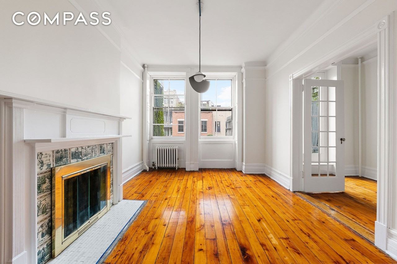 135 W 81st St #A - Photo 2 of 14