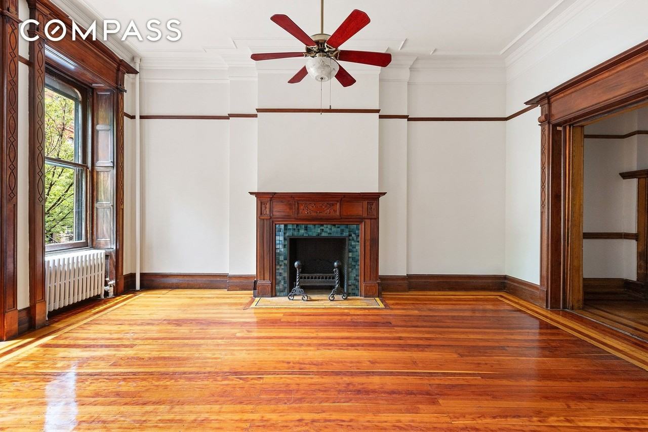 135 W 81st St #A - Photo 3 of 14