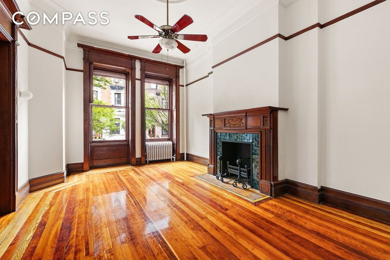 135 W 81st St #A - Photo 4 of 14
