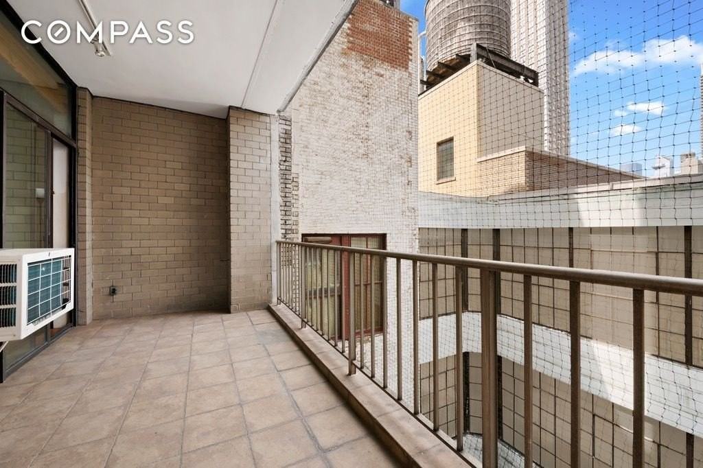 244 Madison Ave #15A - Photo 4 of 13
